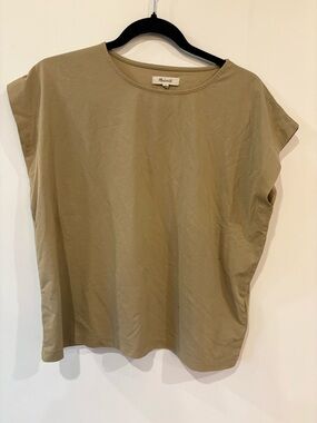 Madewell Boxy Short-Sleeve Tee in Olive Green
